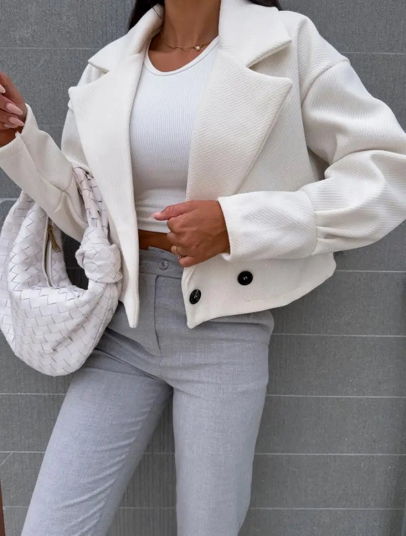 Veste Courte en Laine à Boutons pour Femmes