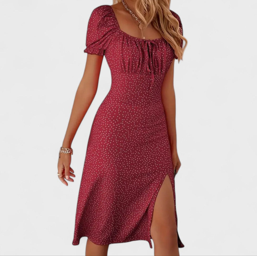 Robe midi à pois avec fente et manches bouffantes