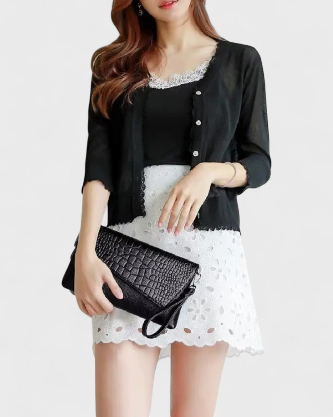 Pochette croco noir asymétrique