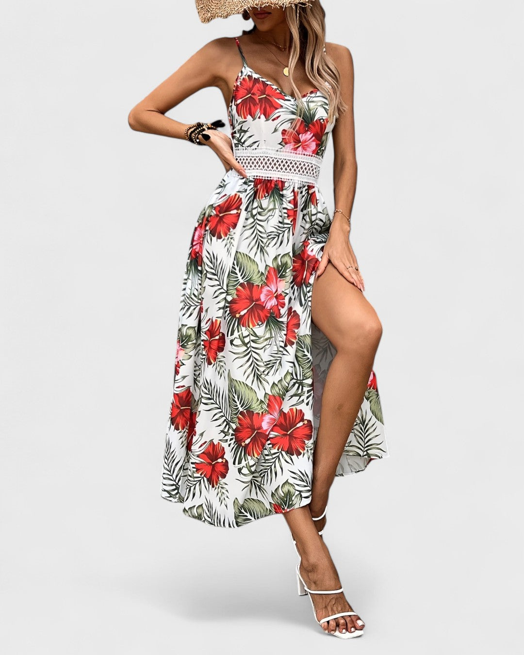 Robe longue fluide à fleurs tropicales et taille ajourée