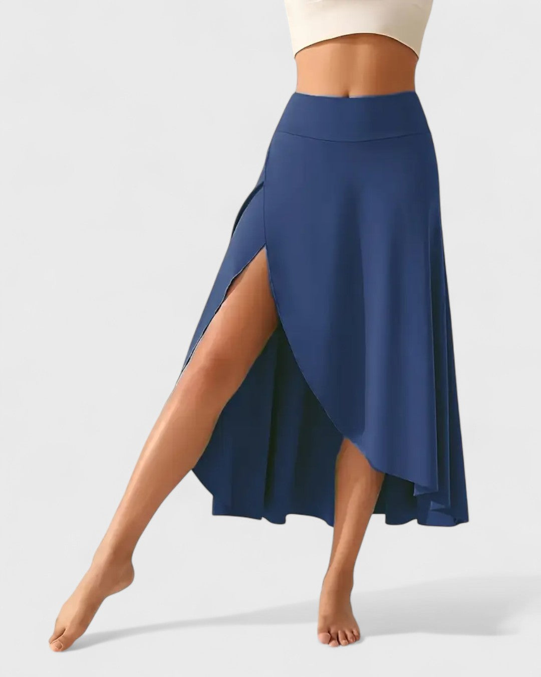 Jupe drapée à fente asymétrique