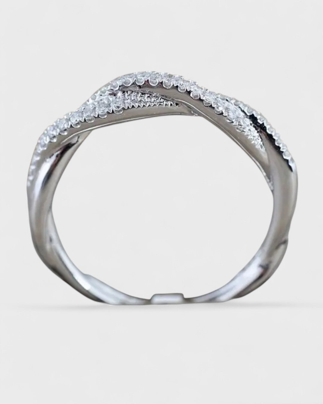 Bague torsadée plaquée argent 925 et zircon