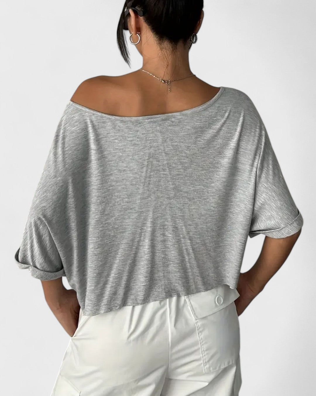 T-shirt court asymétrique à une épaule