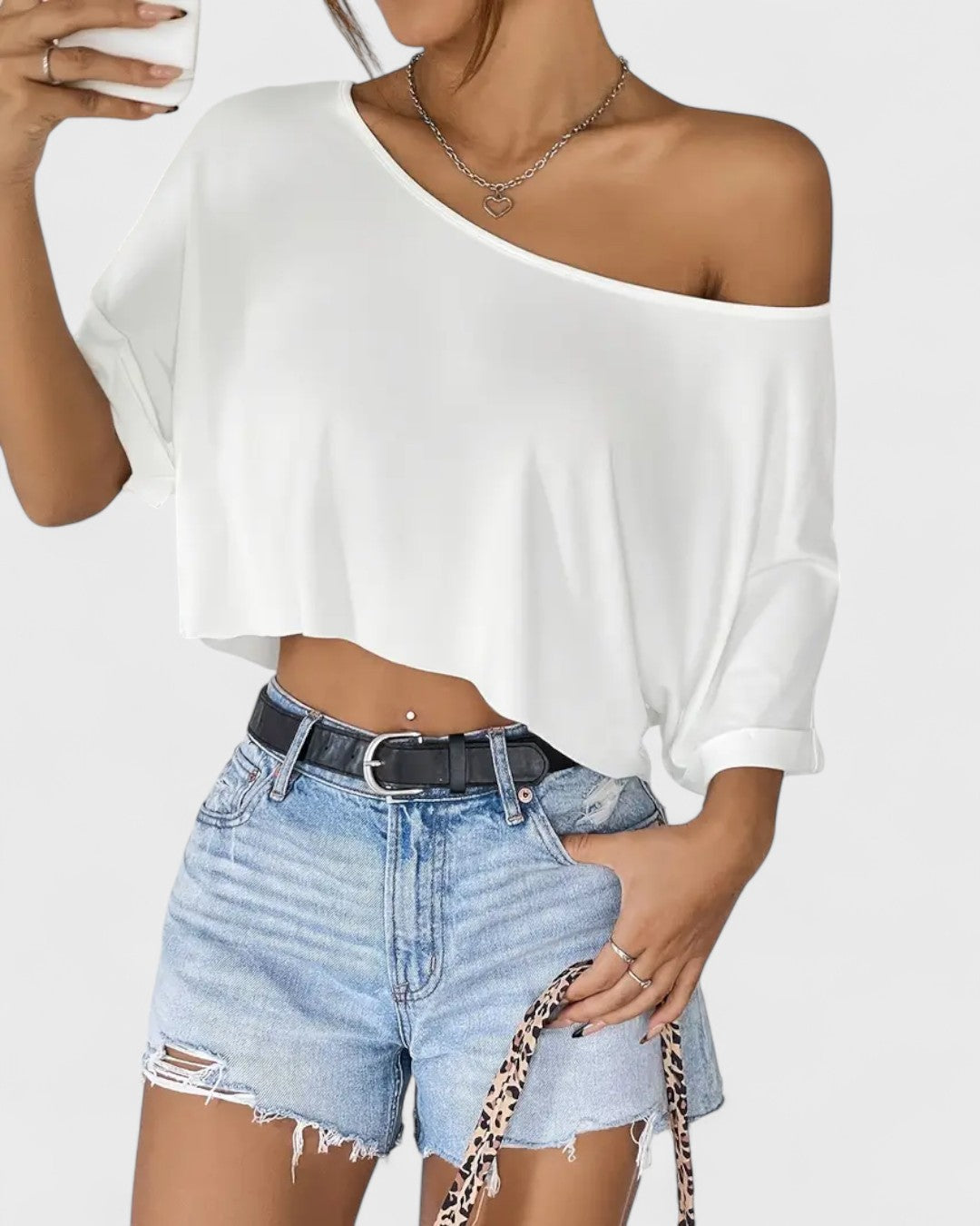 T-shirt court asymétrique à une épaule