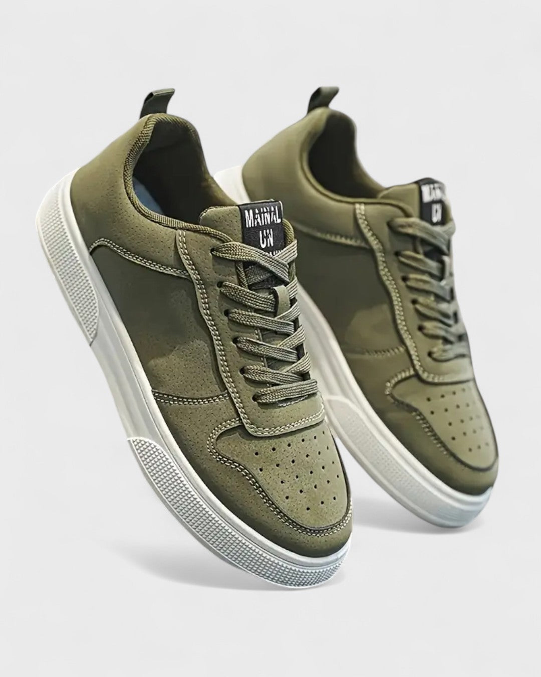 Baskets basses homme en suédine