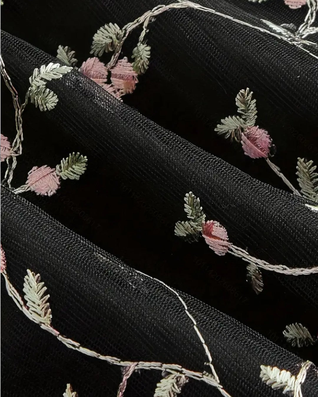 Robe mi-longue bustier fendue à volants