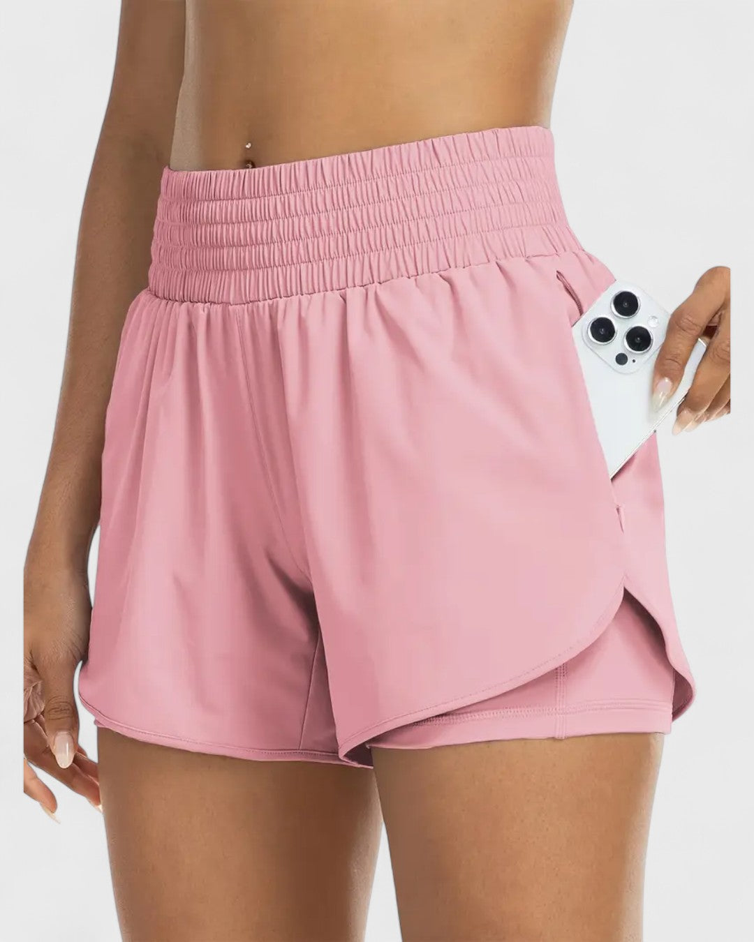 Short taille haute avec poches
