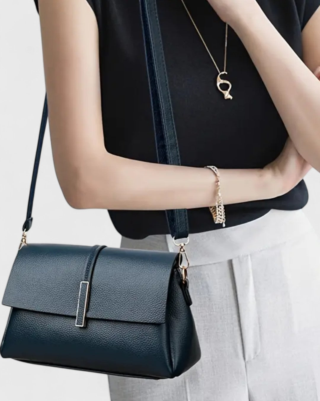 Sac bandoulière classique avec fermeture magnétique