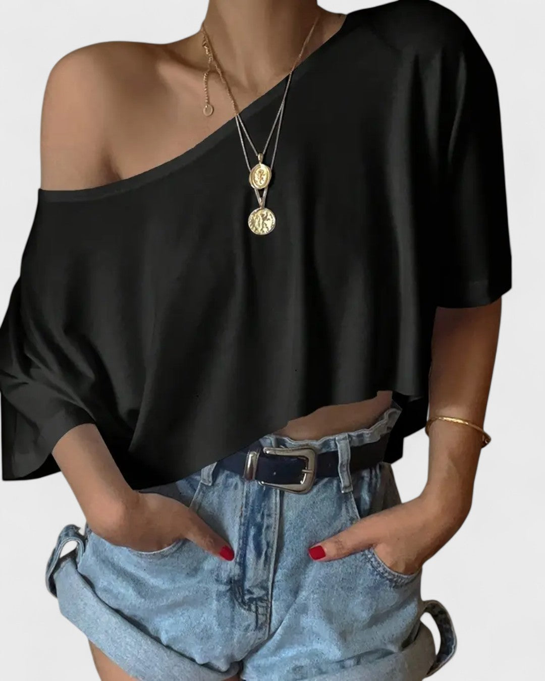 T-shirt court asymétrique à une épaule