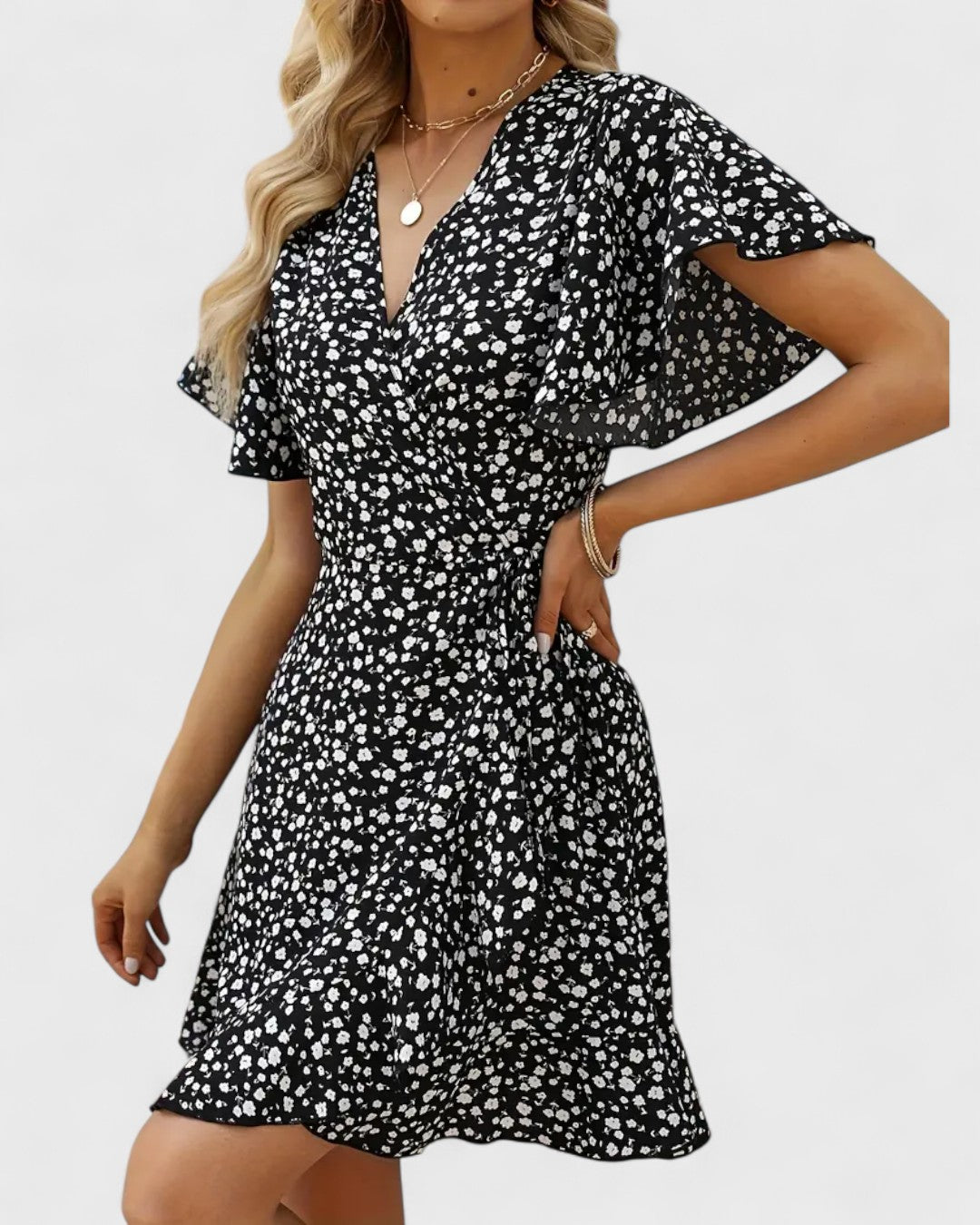 Robe portefeuille à fleurs volantée