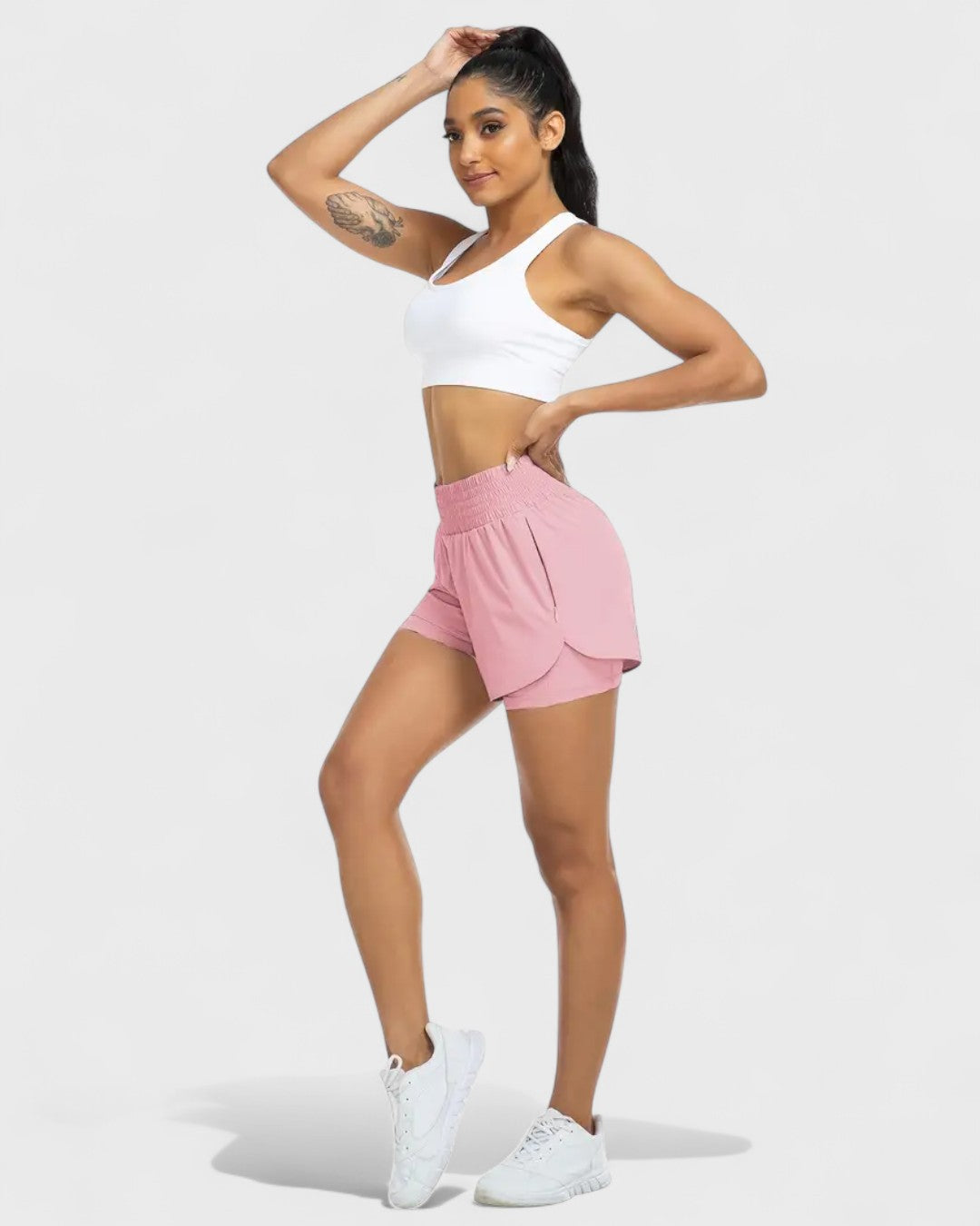 Short taille haute avec poches