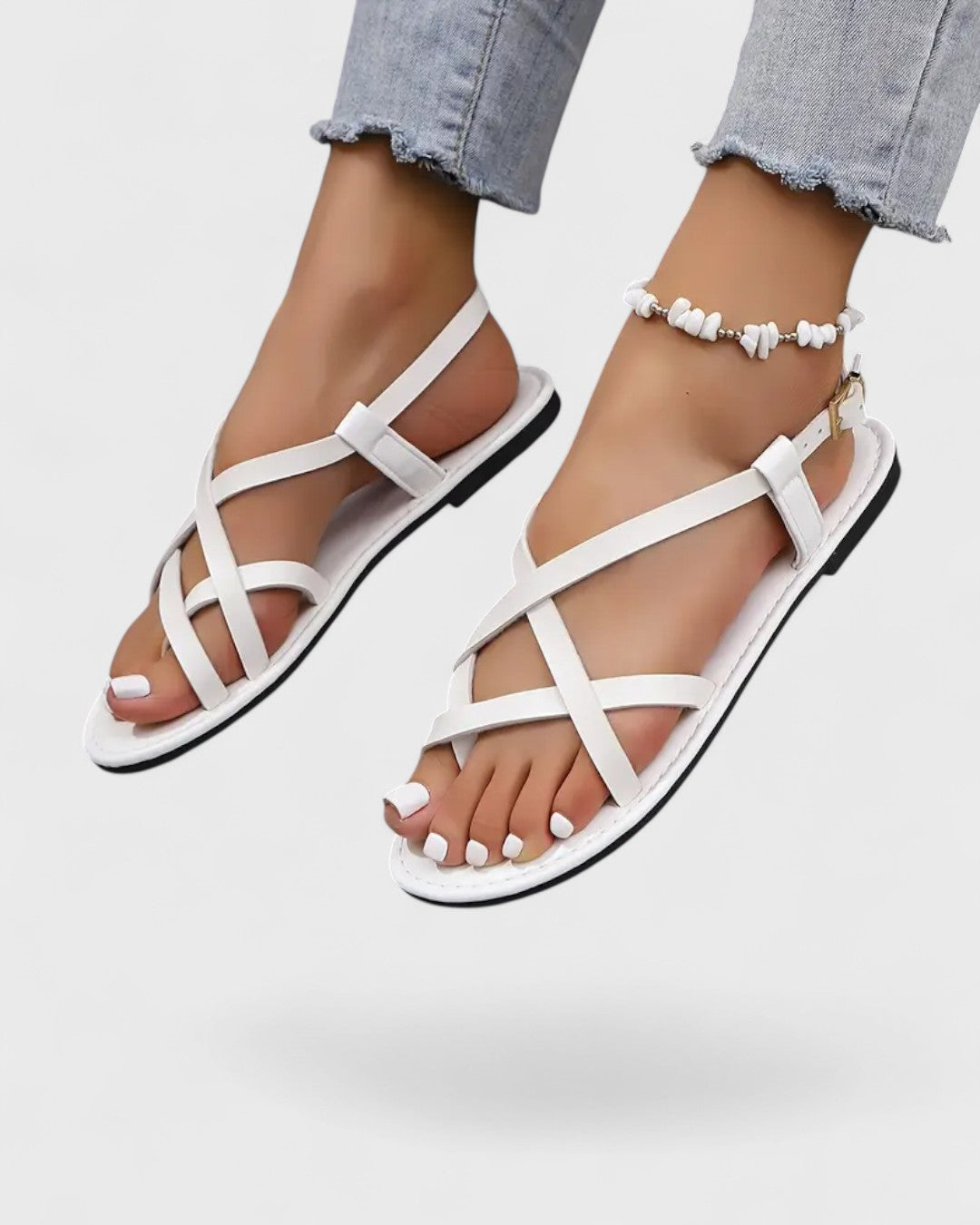 Sandales plates à brides croisées
