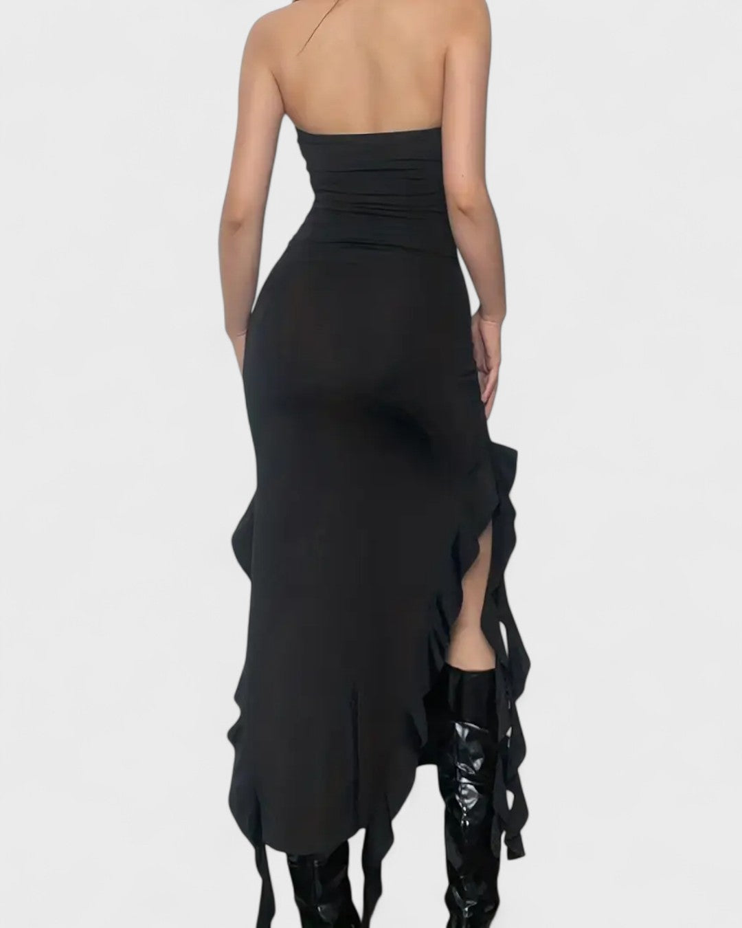 Robe tube fendue à volants