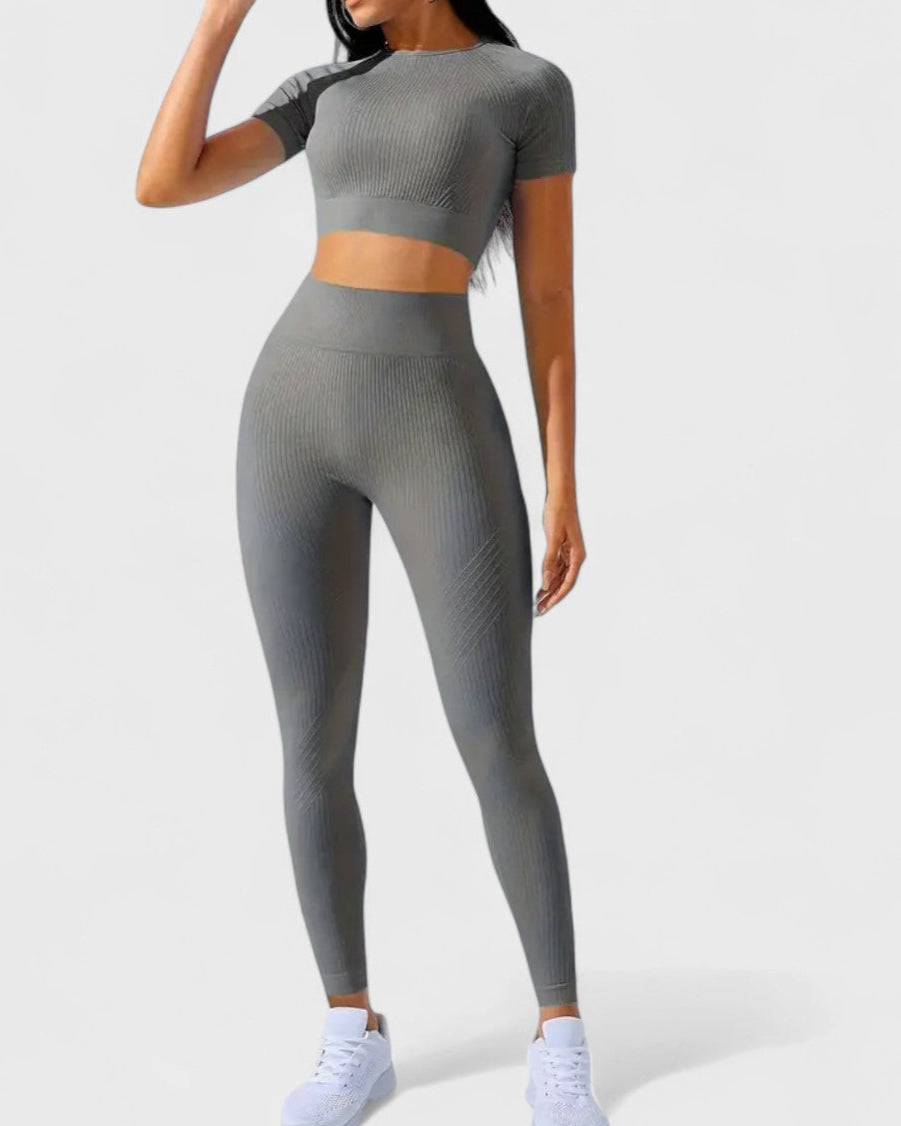 Ensemble de sport deux pièces