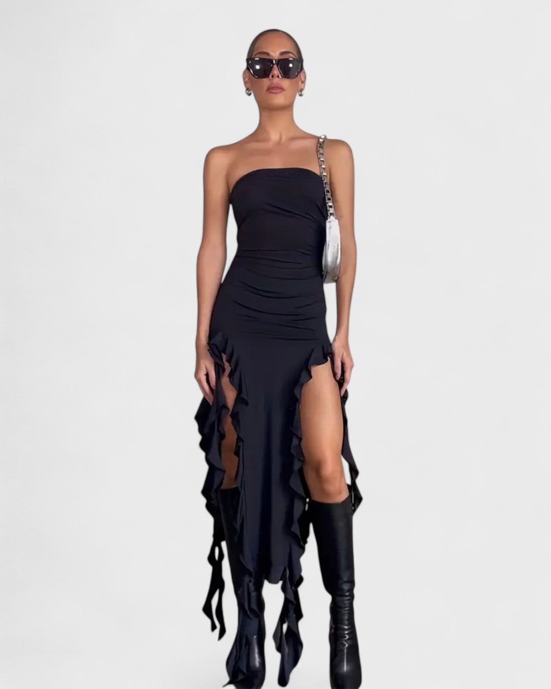 Robe tube fendue à volants