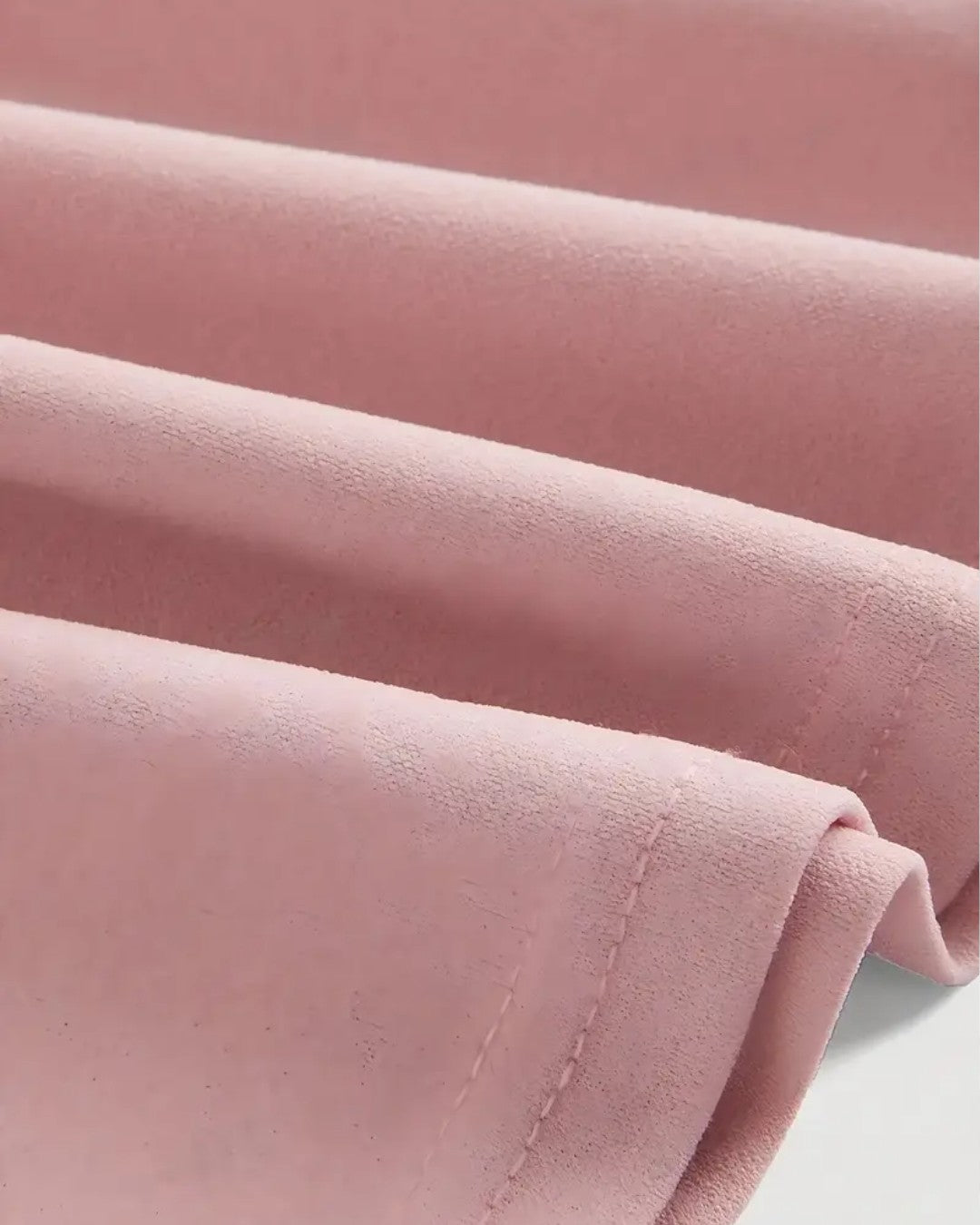 Robe midi à perles fines et bretelles croisées