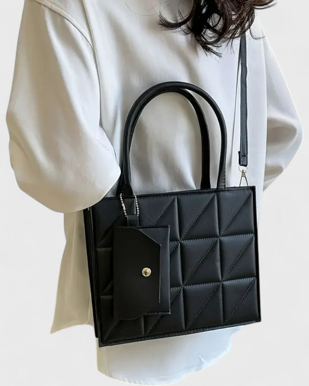 Sac à main matelassé avec pochette assortie