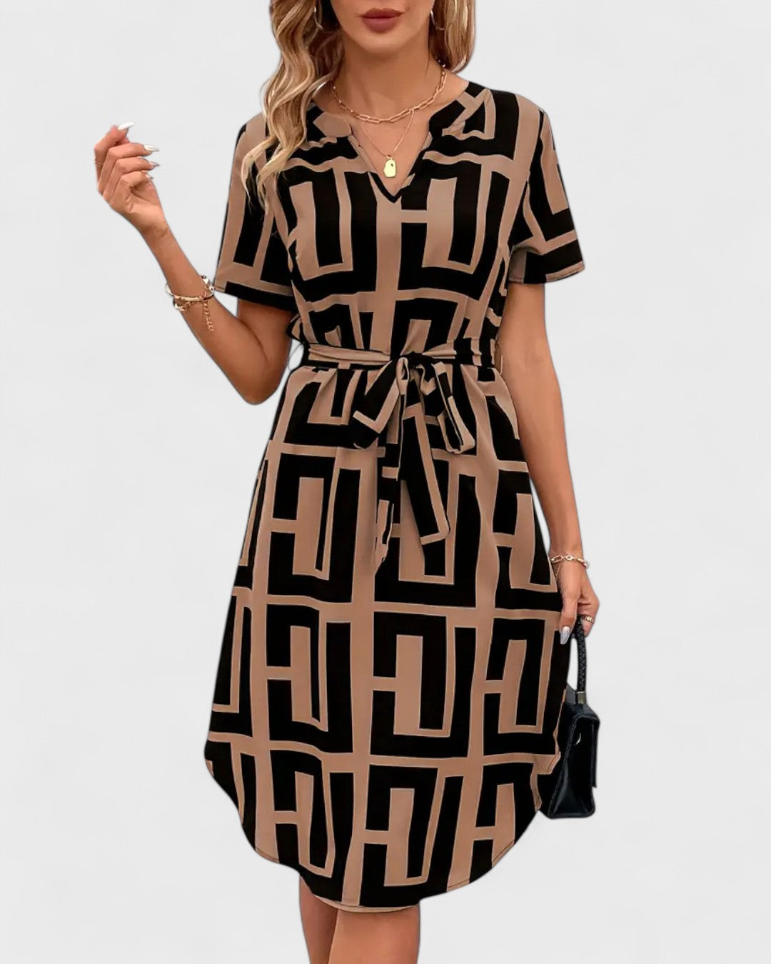 Robe midi imprimée géométrique avec ceinture