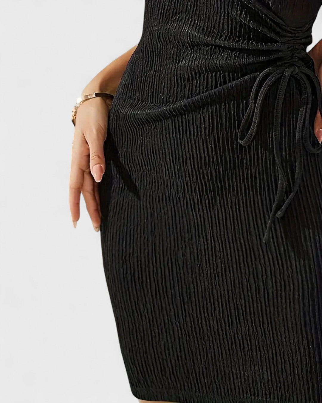 Robe portefeuille côtelée à fines bretelles