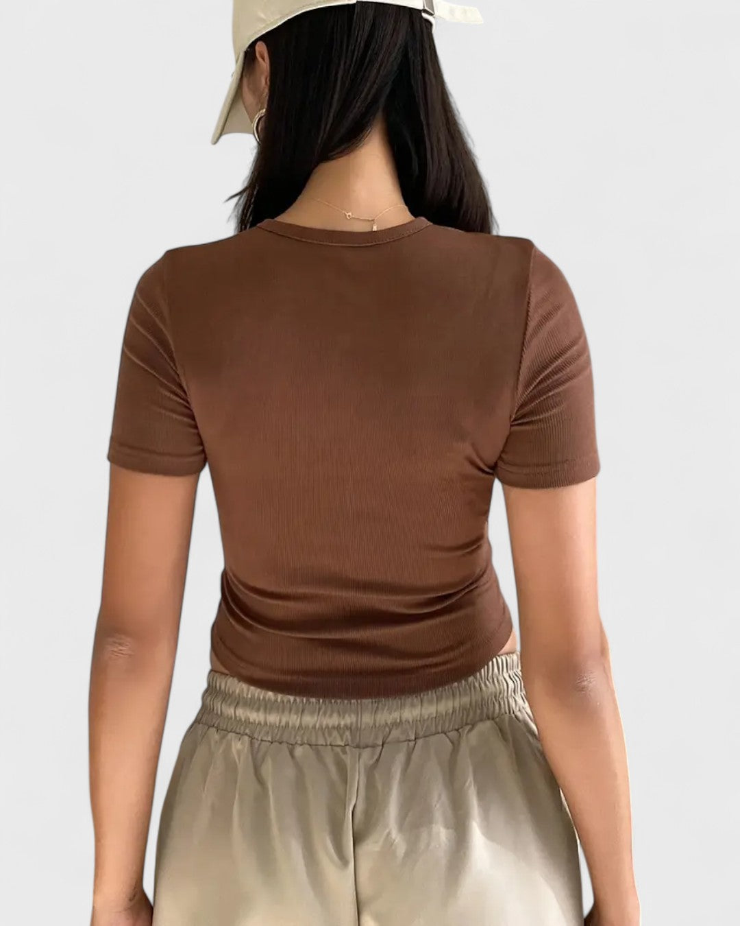 Crop top asymétrique à découpe