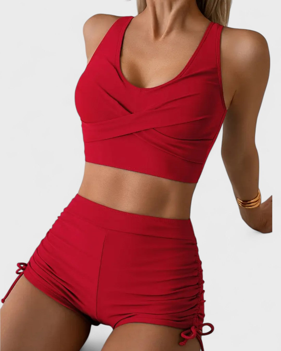 Bikini avec short et haut cache-cœur