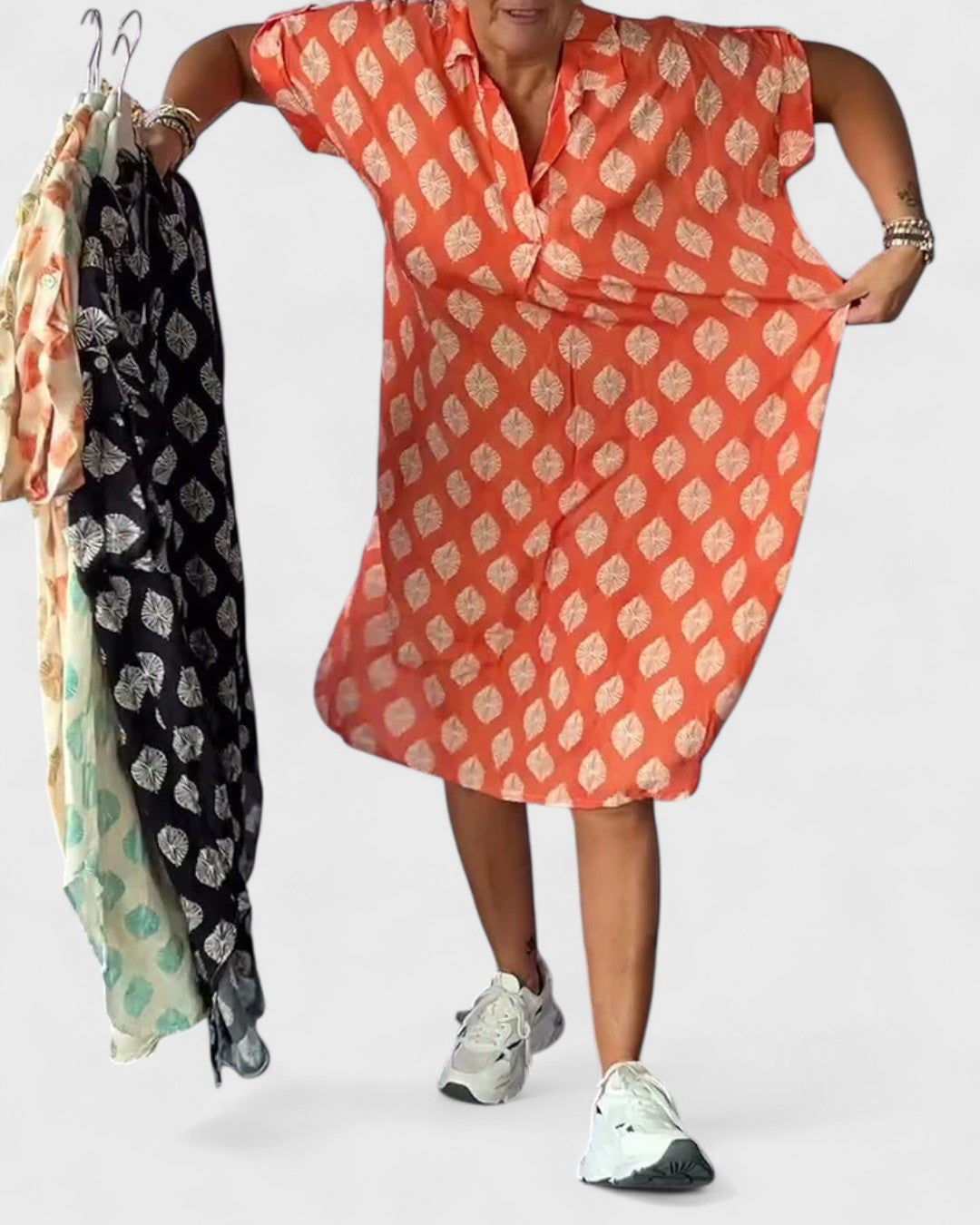 Robe élégante avec col en V
