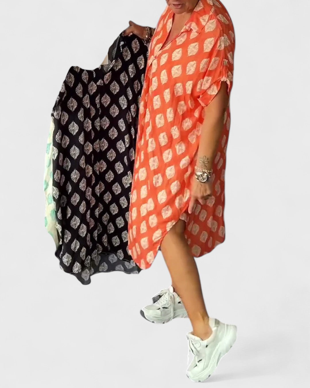 Robe élégante avec col en V