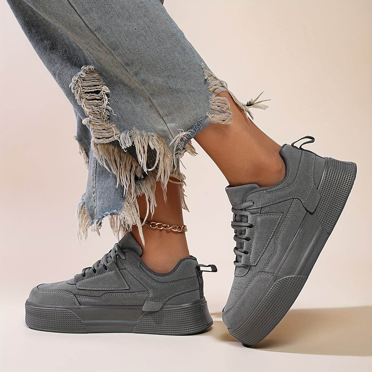 Chaussures de Sport à Lacets Unies avec Détails de Couture