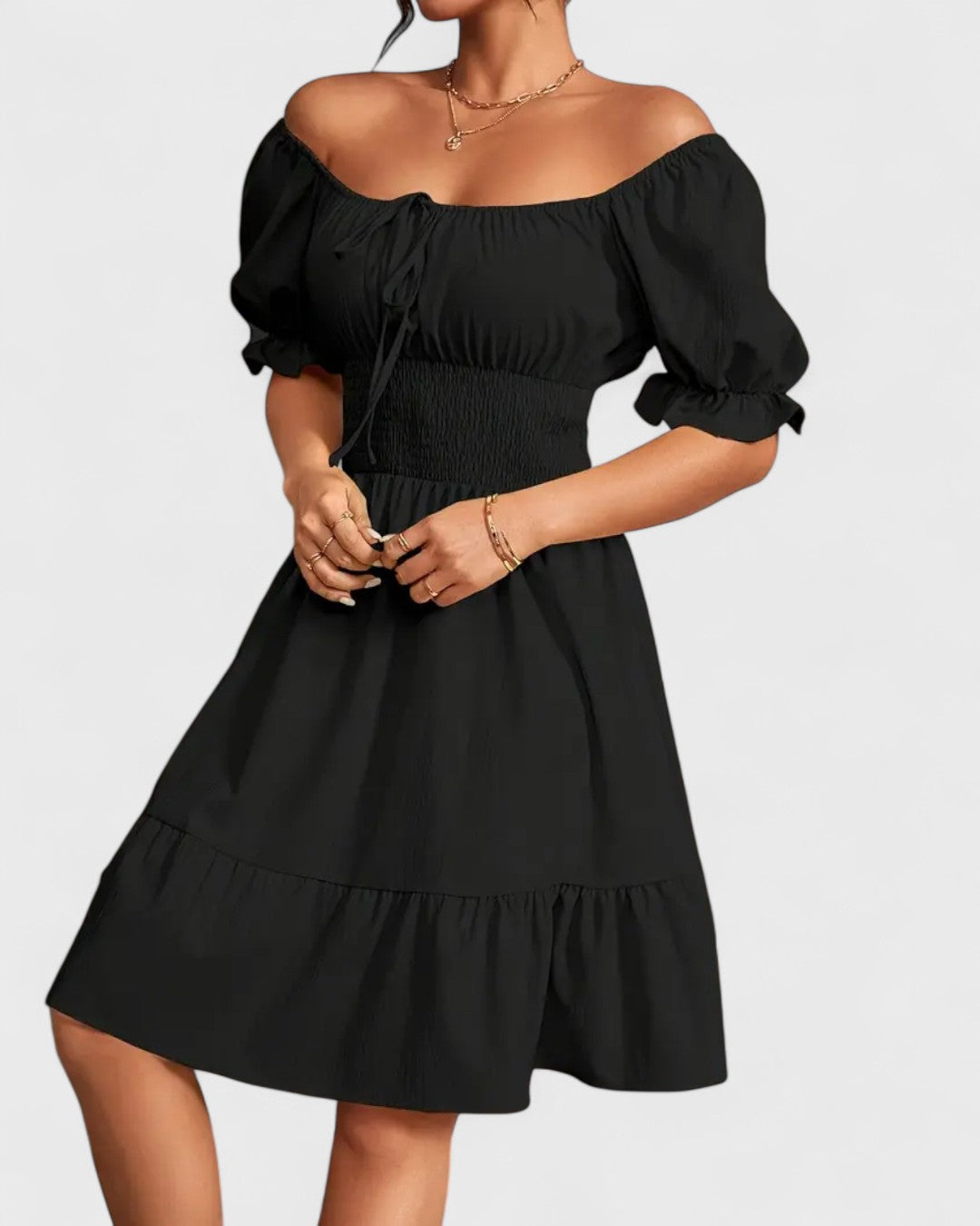 Robe d'été unie à manches bouffantes et ourlet volanté