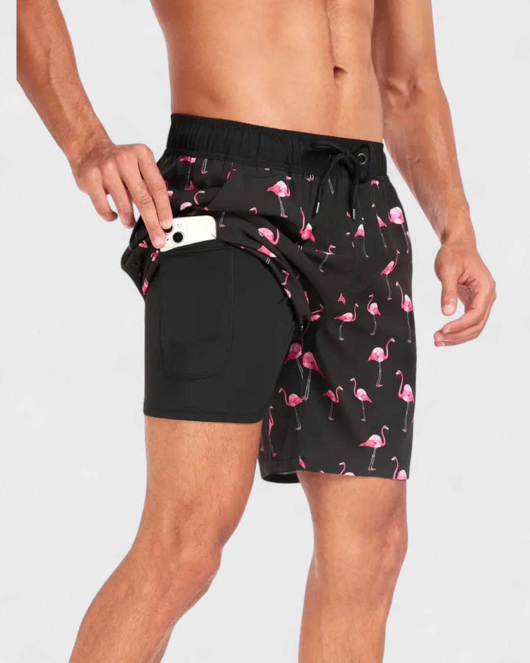 Short hawaïen avec flamants roses