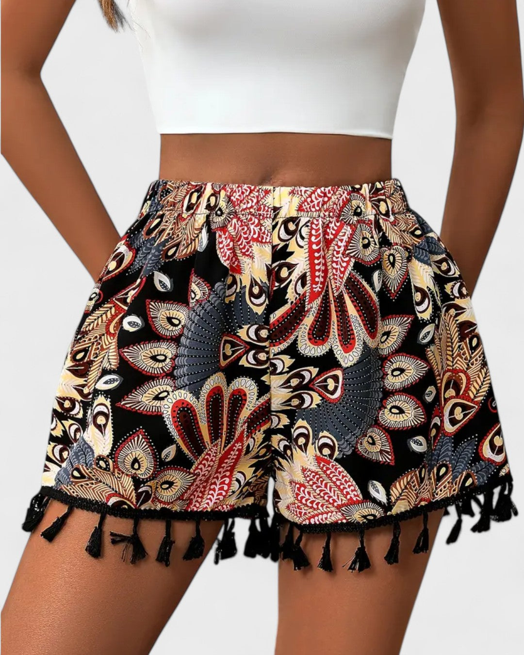 Short bohème imprimé à pompons