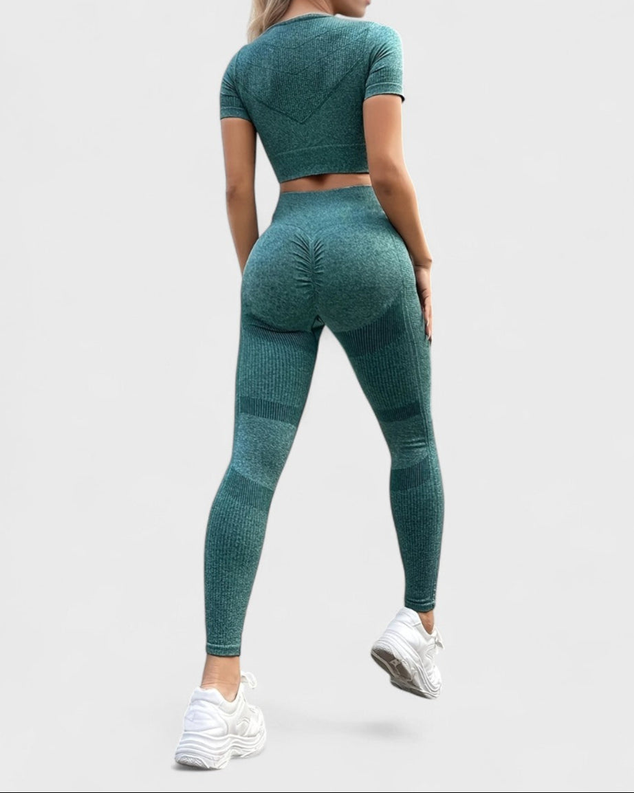 Ensemble de sport côtelé deux pièces