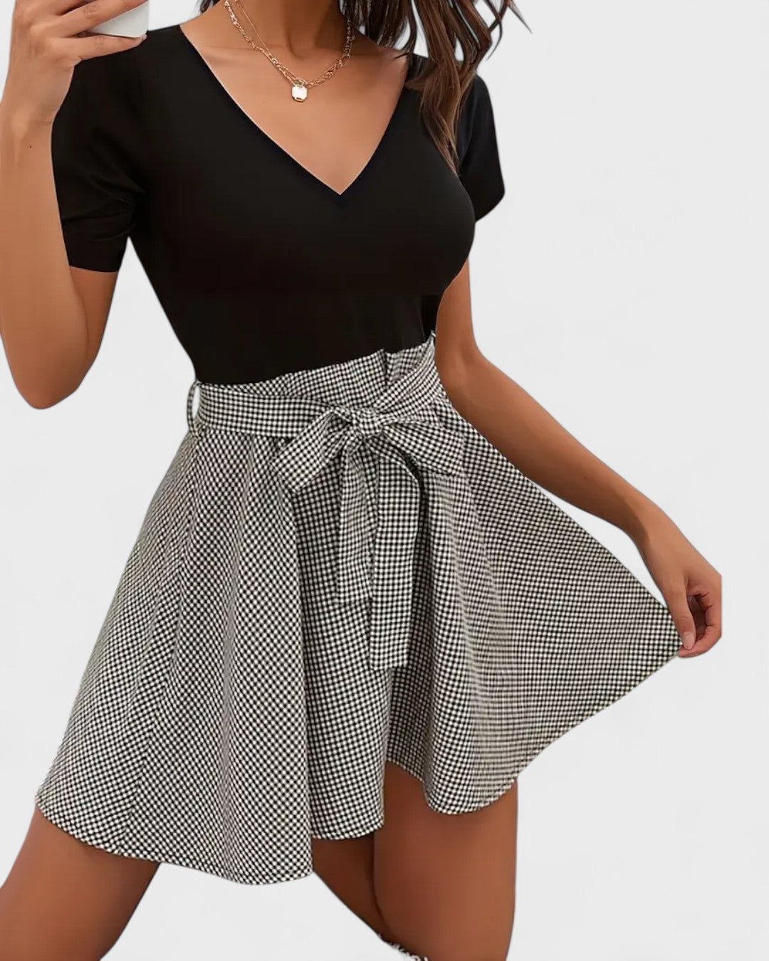 Aurélia | Robe patineuse ceinturée à col cœur