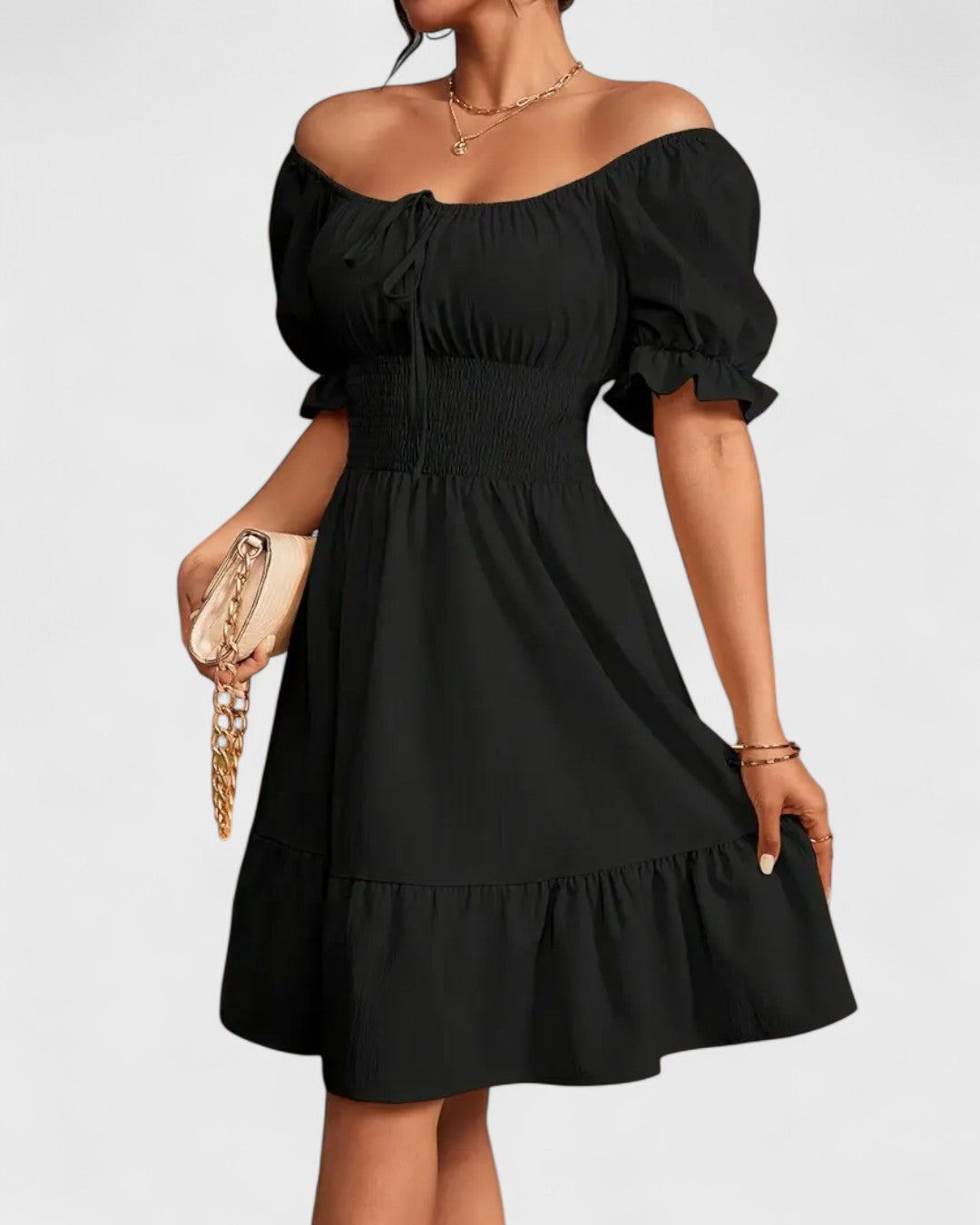 Robe d'été unie à manches bouffantes et ourlet volanté