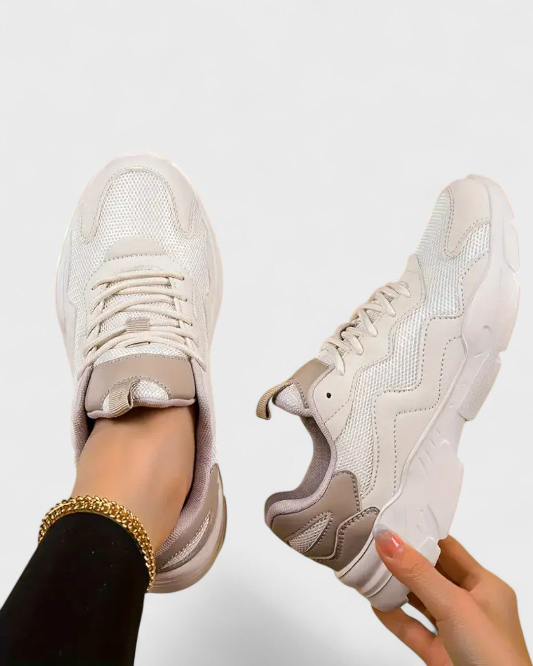 Baskets femme avec tige en mesh