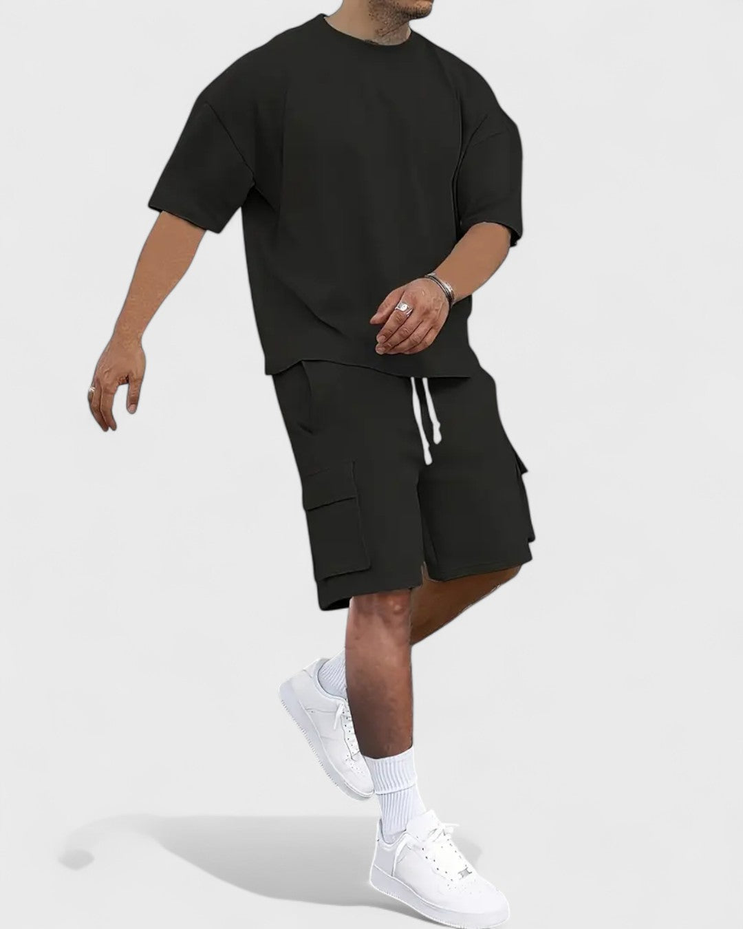 Ensemble t-shirt cargo et short à poches