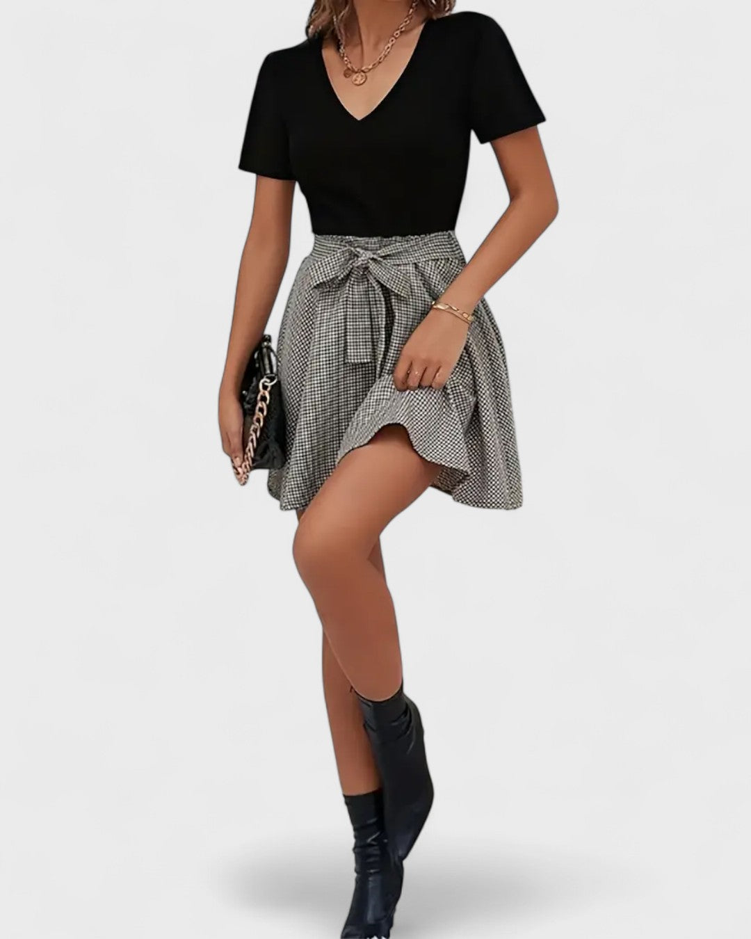 Aurélia | Robe patineuse ceinturée à col cœur