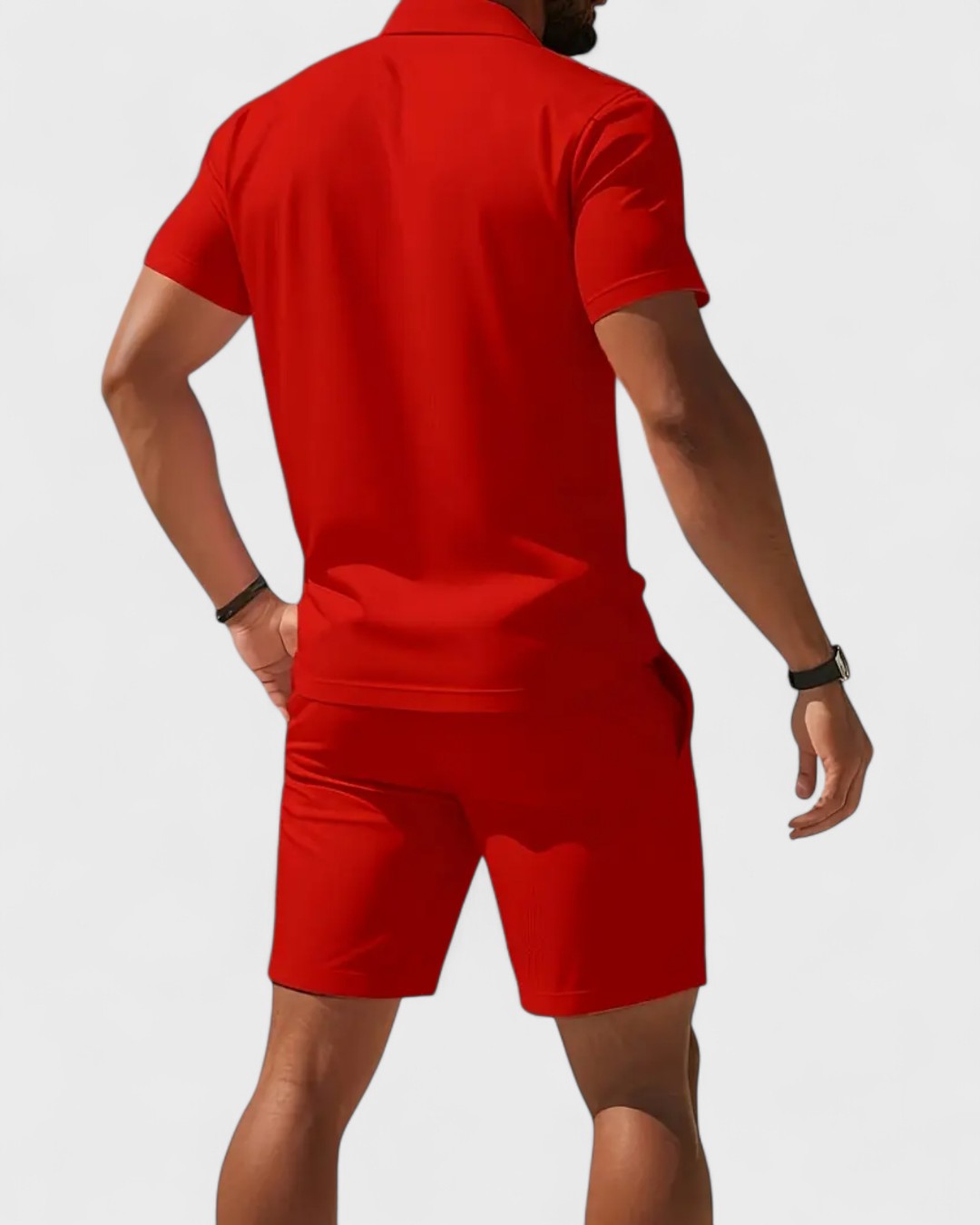 Ensemble polo maille légère et short d’été