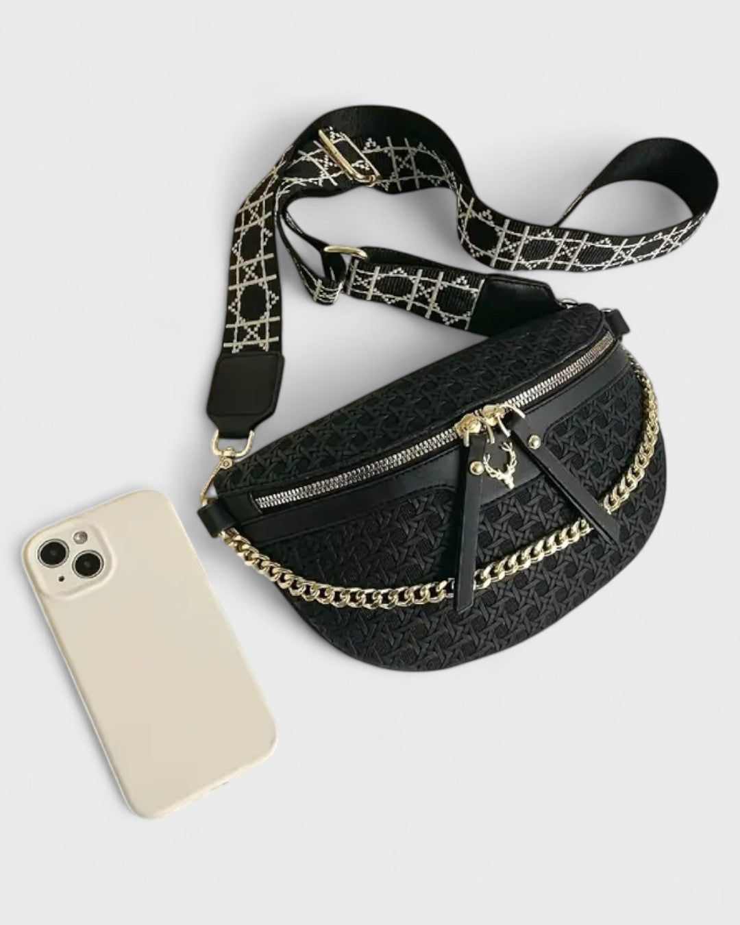 Mireille | Sac banane texturé avec chaîne dorée