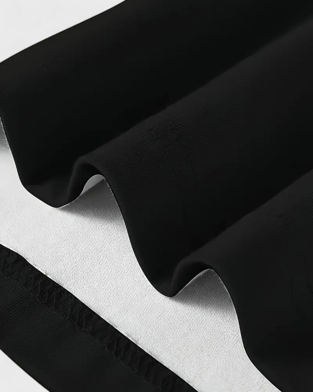 T-shirt homme en maille à imprimé croisé