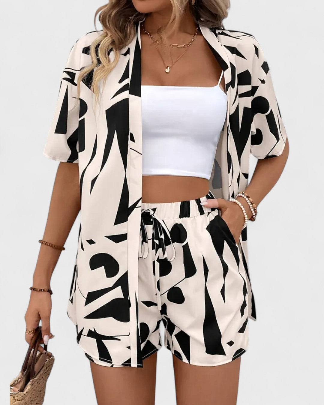 Ensemble chemise fluide et short imprimé