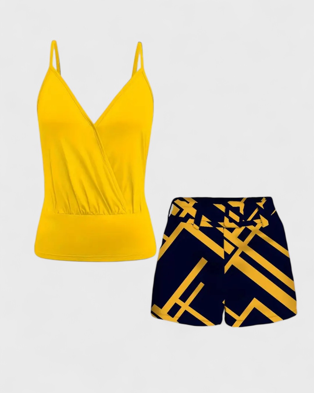 Ensemble top à bretelles et short fleuri