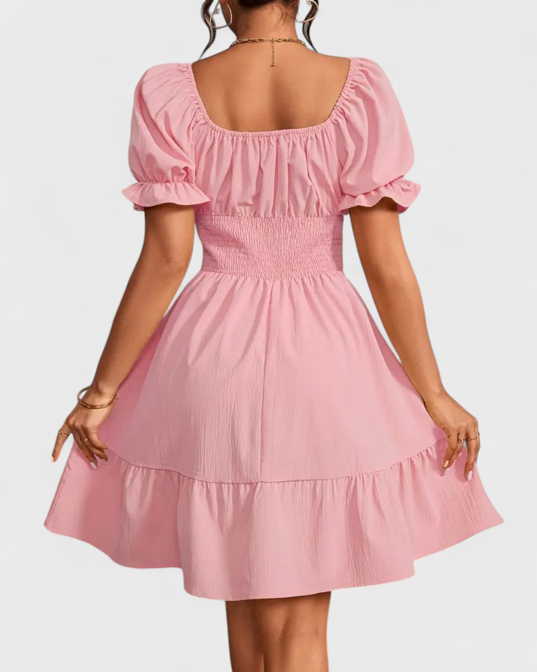 Robe d'été unie à manches bouffantes et ourlet volanté