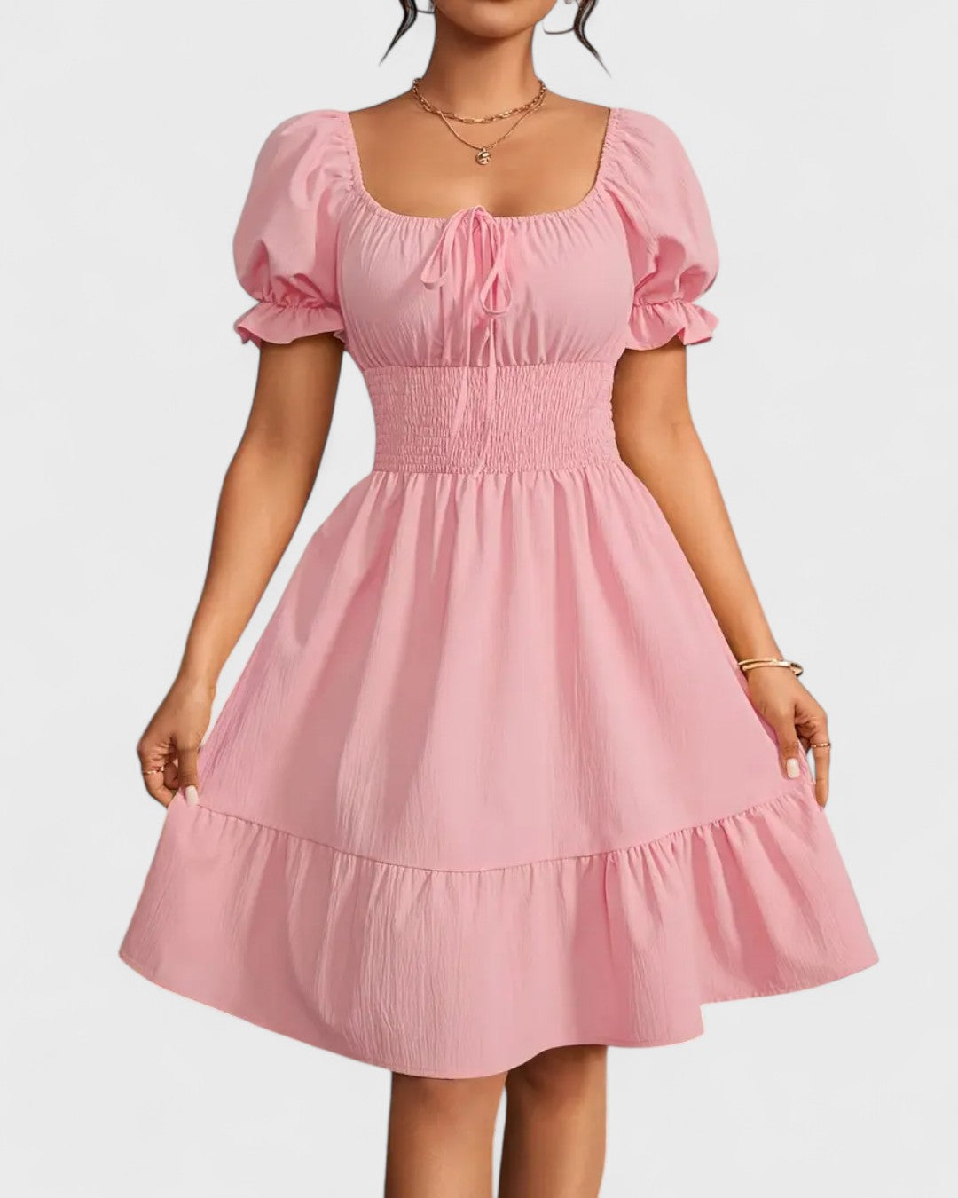 Robe d'été unie à manches bouffantes et ourlet volanté